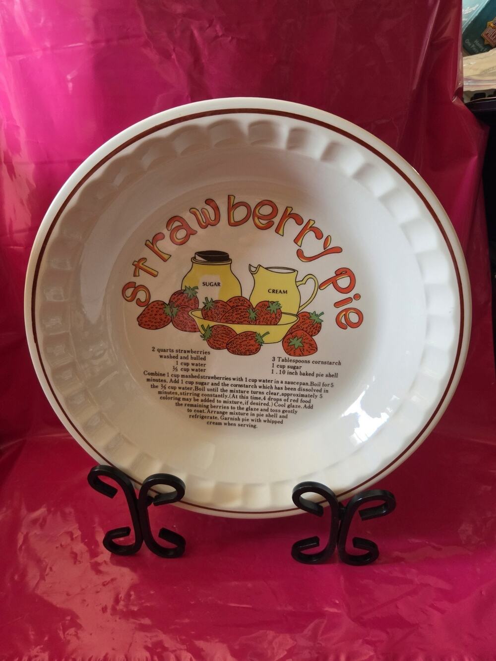Vintage Strawberry Pie Hankook Super Bone Recipe Pie Plate Pan 10" Ceramic